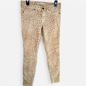 Rich & Skinny: Tan Giraffe Print Skinny Jeans SZ: 28